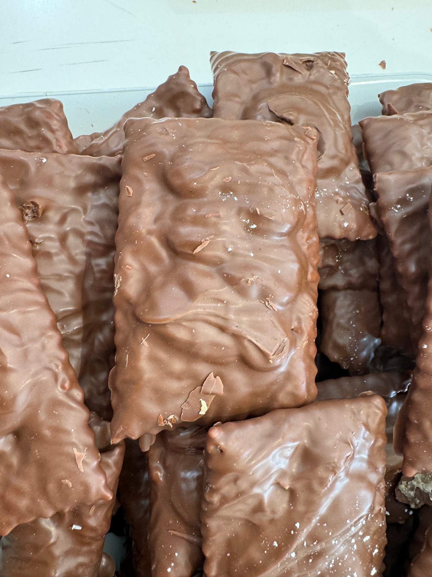 Cenci ripieni assortiti PISTACCHIO CIOCCOLATO E CIOCCOLATO AL LATTE E NOCCIOLE