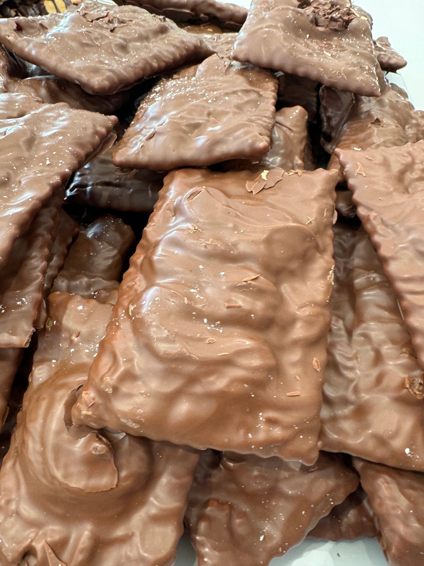 Cenci ripieni assortiti PISTACCHIO CIOCCOLATO E CIOCCOLATO AL LATTE E NOCCIOLE